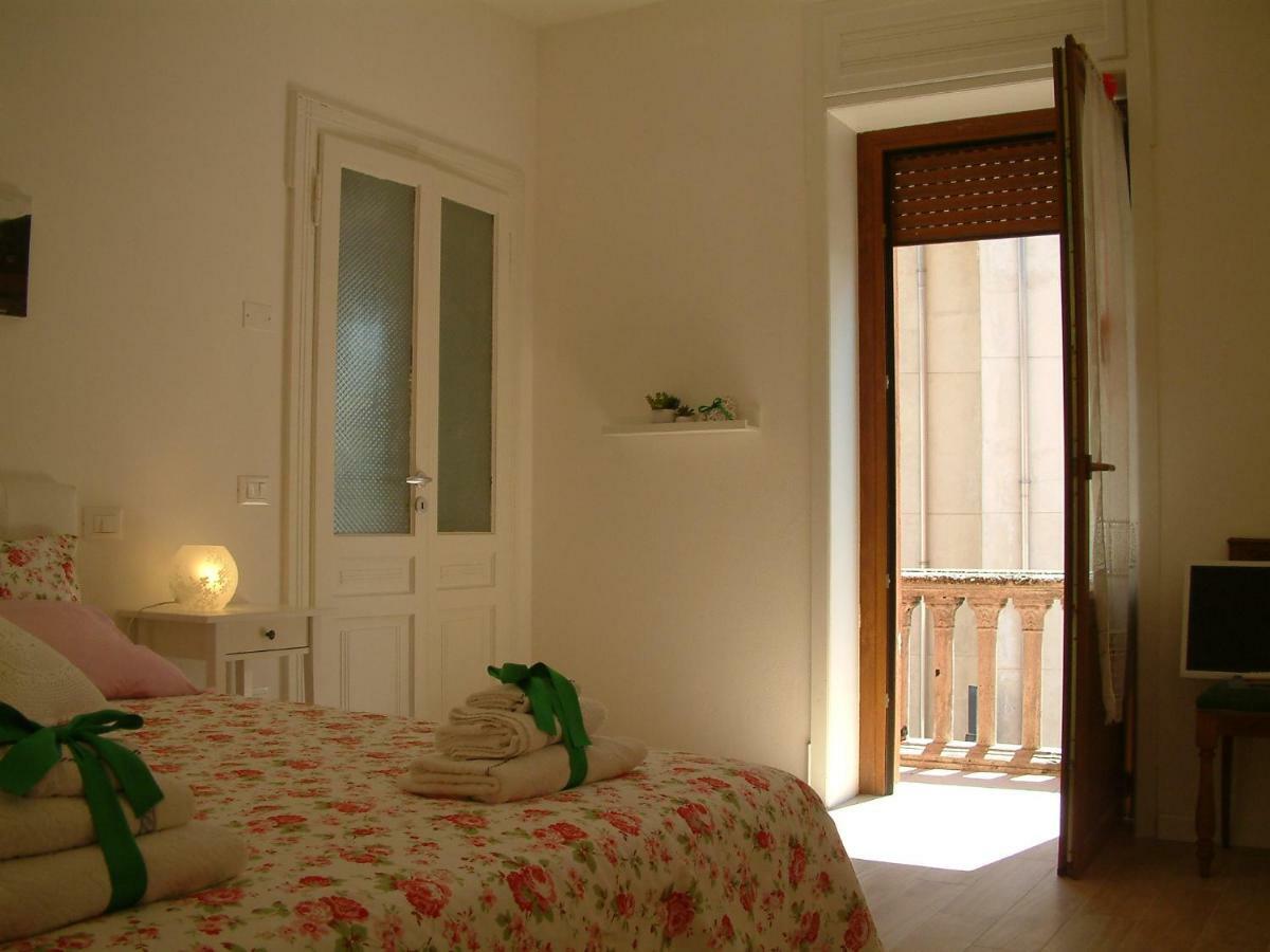 Casa Vacanza Piazza Marconi 발도비아데네 외부 사진